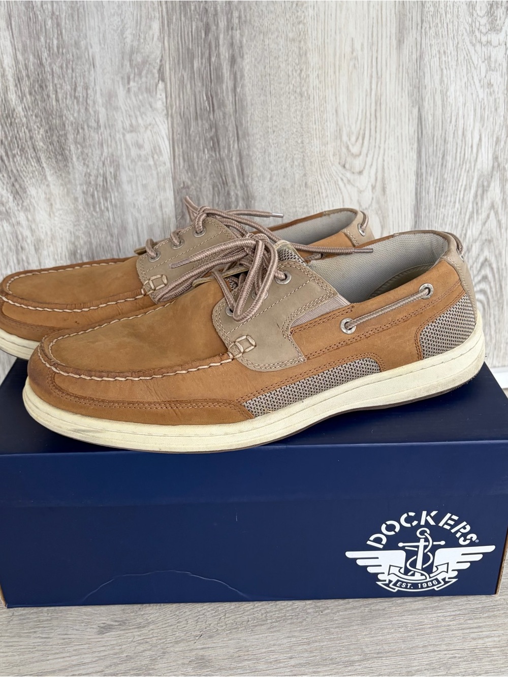 Dockers Beacon Men’s Leather Boat Shoes Brown US 10.5 Nautical Comfort Preppy - Picture 2 of 13
